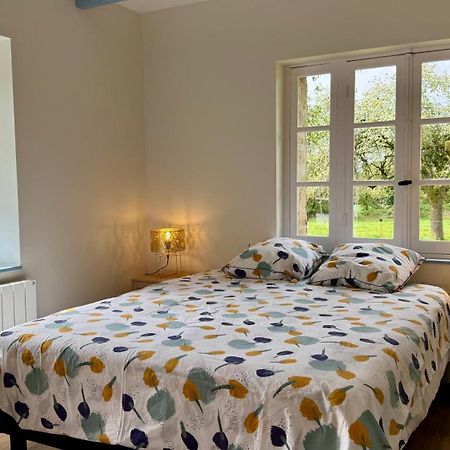 Gite De Couple Cosy Avec Vue Sur Chateau Tremohar - Golfe Du Morbihan, 20 Min De Vannes Berric المظهر الخارجي الصورة