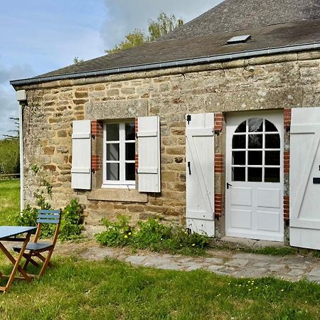 Gite De Couple Cosy Avec Vue Sur Chateau Tremohar - Golfe Du Morbihan, 20 Min De Vannes Berric المظهر الخارجي الصورة